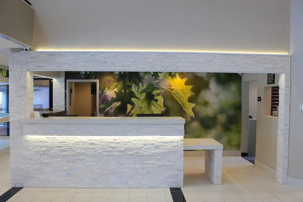 Wyndham Garden Fort Wayne Bagian luar foto