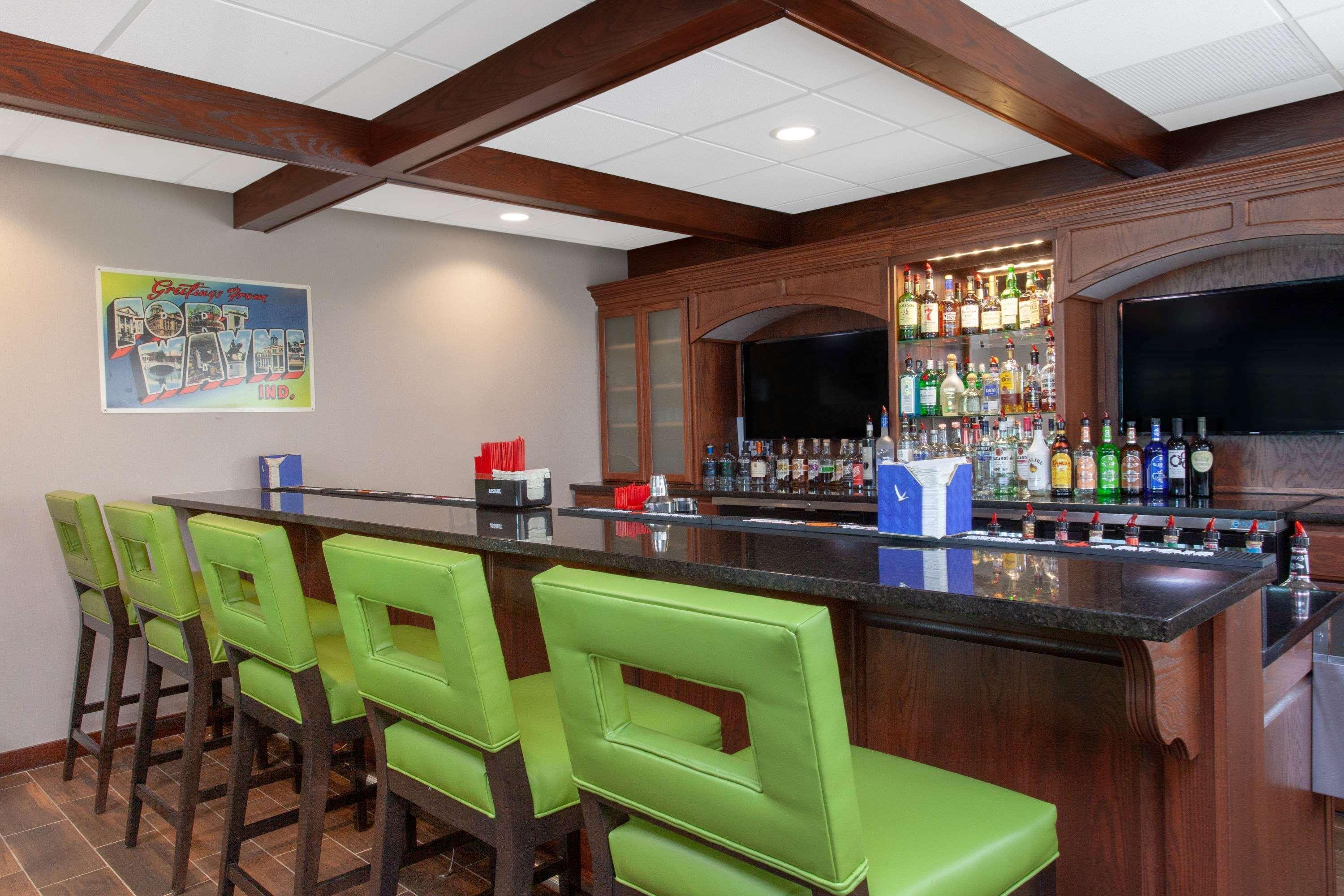 Wyndham Garden Fort Wayne Bagian luar foto