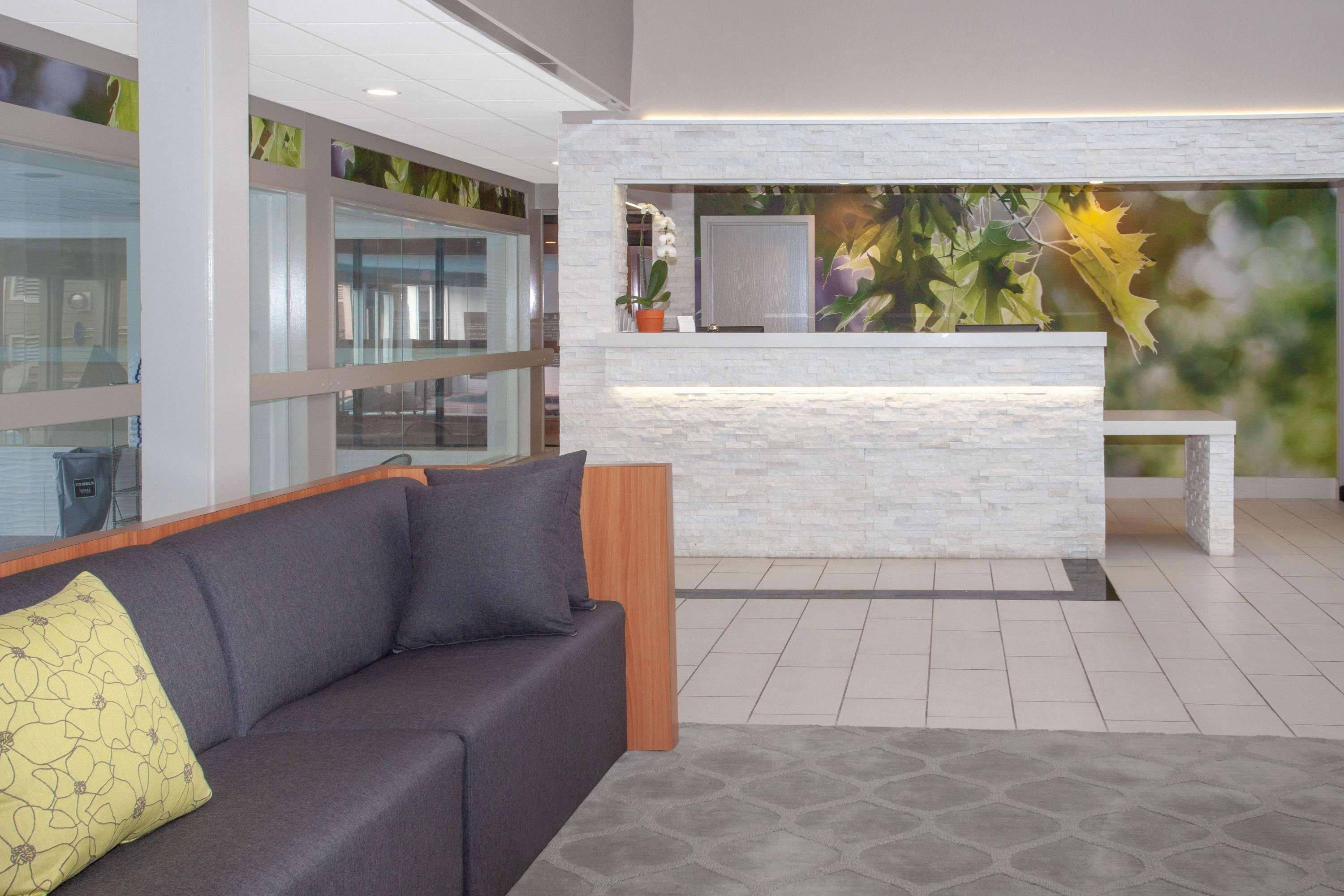 Wyndham Garden Fort Wayne Bagian luar foto