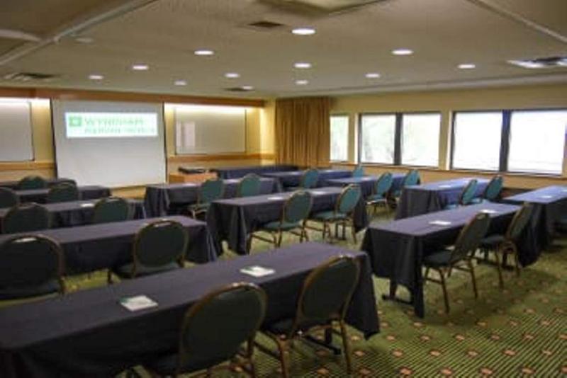 Wyndham Garden Fort Wayne Bagian luar foto